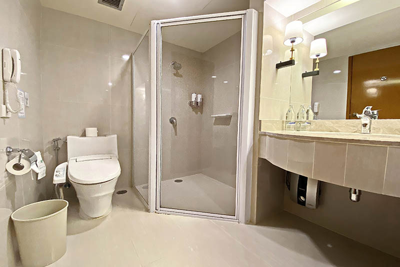 a bathroom of 2 bedroom suite